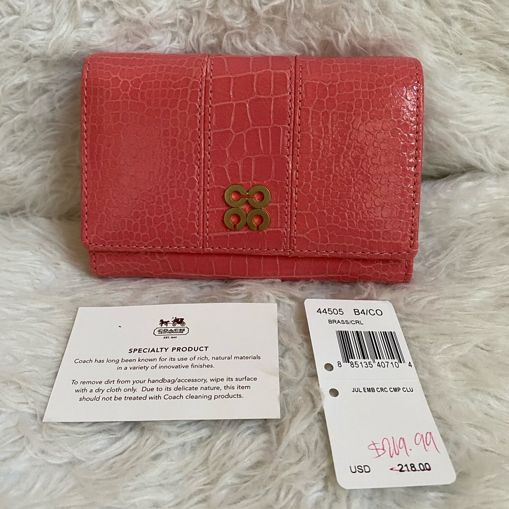 NWT Coach Julia Embossed Croc Compact Clutch/ Wallet 44505